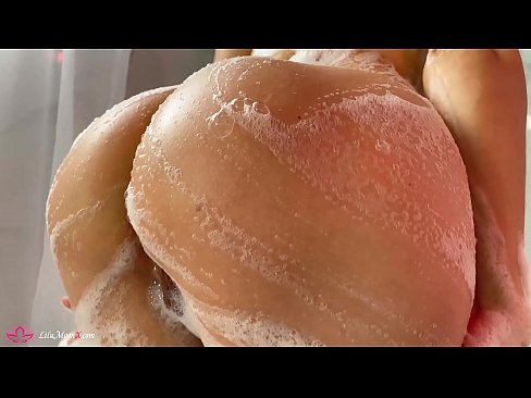 ❤️ Brunetka masturbira pičko z vibratorjem do intenzivnega orgazma pod tušem ❌ Kvalitetni pornič na porno sl.sexvideosex.top ❤