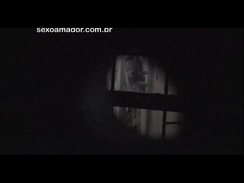 ❤️ Blondinko na skrivaj snema voajer iz soseske, skrit za votlimi opekami ❌ Kvalitetni pornič na porno sl.sexvideosex.top ❤
